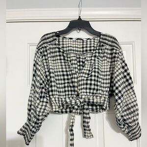 Like new Zara gingham cropped top